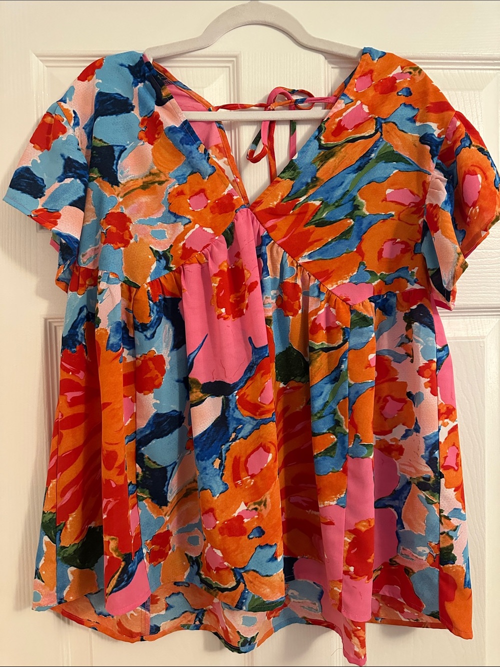 entro Multicolor Floral V-Neck Flutter Sleeve Tunic